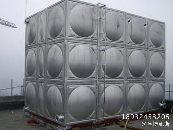 304不銹鋼組裝水箱<a href=http://www.lining-shop.net.cn/tlist/45.html target=_blank class=infotextkey><a href=http://http://www.lining-shop.net.cn/tlist/45.html target=_blank class=infotextkey>樓頂水箱</a></a>.jpg