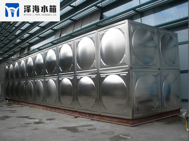 不銹鋼水箱廠家在裝置不銹鋼水箱時需要考慮哪些問題？