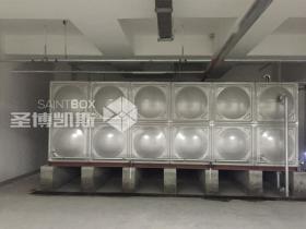 不銹鋼水箱公司直銷，多種規(guī)格可選，定制滿足您的需求！
